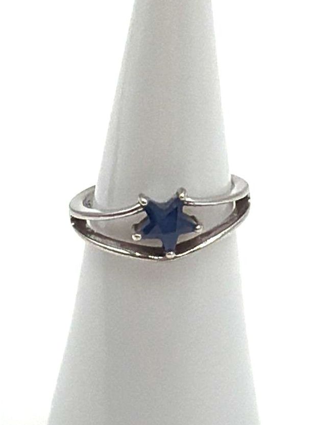 925 Sterling Silver Blue Sapphire Star Ring 2.1g