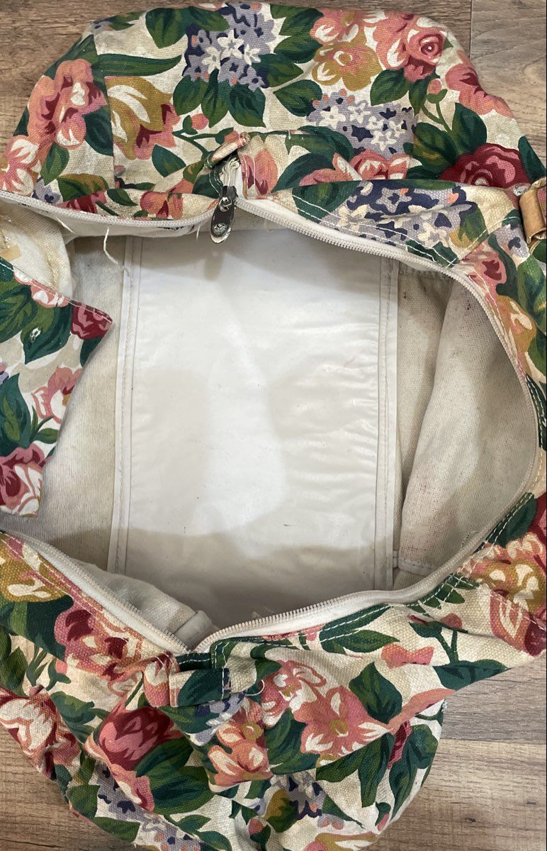 Vintage Carpetbags of America Floral Canvas Overnight Weekender Bag Large