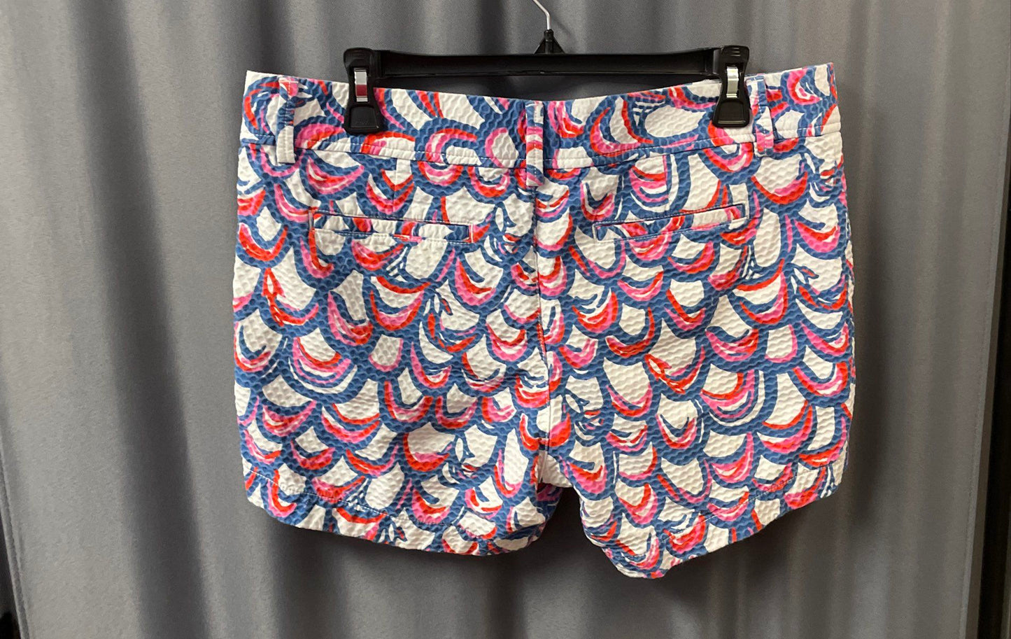 Lilly Pulitzer Women's Callahan Shorts Blue Pink Scallop Print Seersucker Sz 10