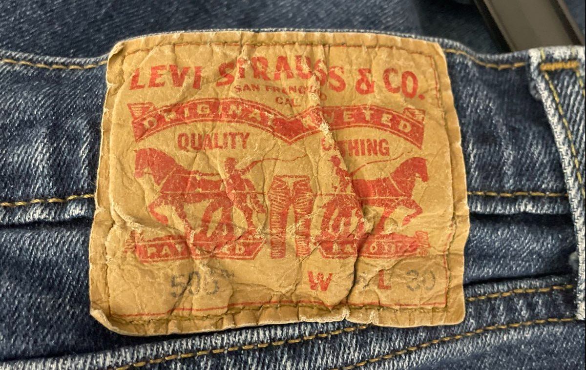 Levi's Men's 505 Regular Fit Straight Leg Blue Jeans Sz 34x30