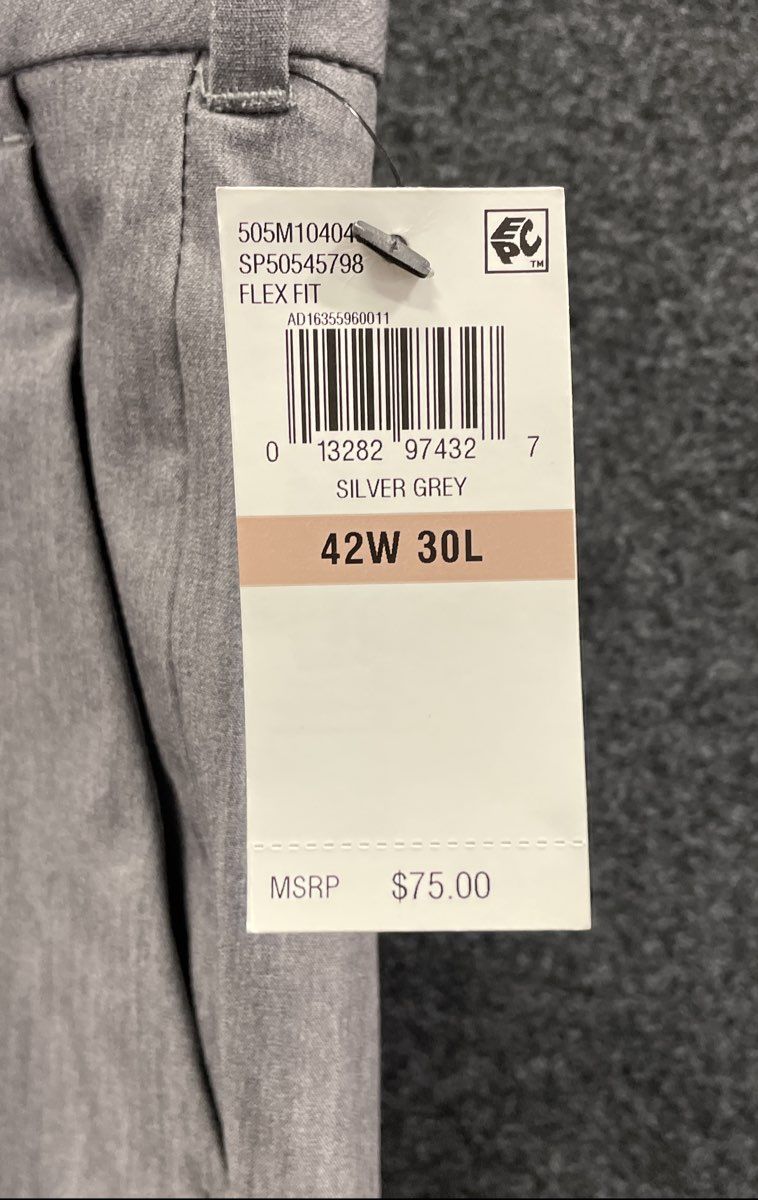 Van Heusen Men's Silver Grey Flex Straight Fit Non-Iron Dress Pants 42x30 NWT