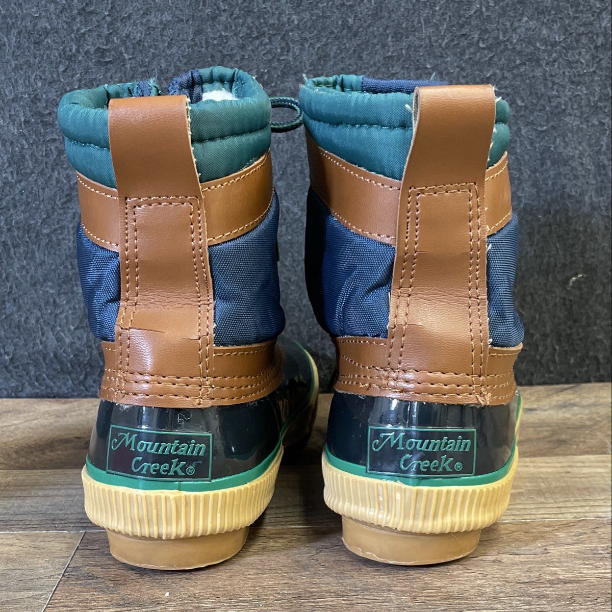 Mountain Creek Woodstock Thermolite Duck Boots Navy Blue Size 7