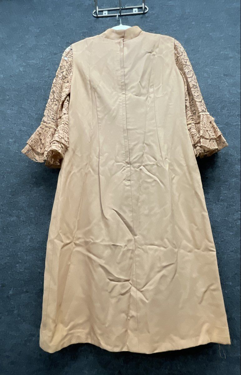 Vintage 70s Women's Tan Mock Neck Dress Floral Lace Sleeves Ruffle Cuffs