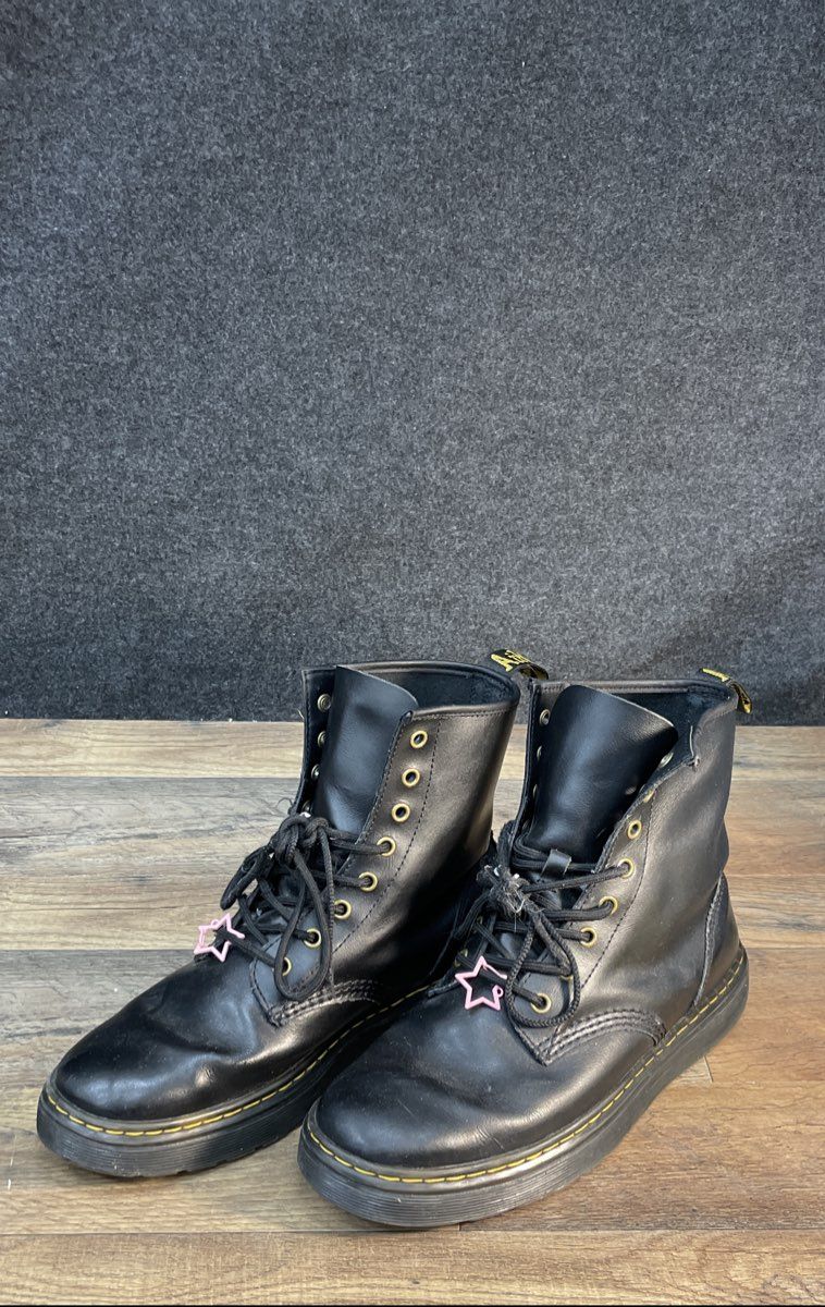 Dr. Martens Zavala Black Leather 8-Eye Combat Boots Men's 9 Women's 10