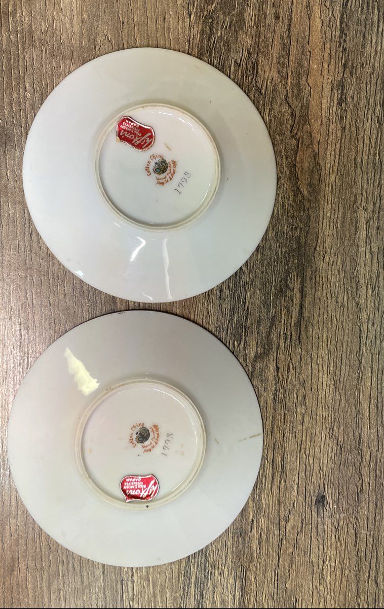 Vintage Lefton China 1798 Courting Couple Teacup & Saucer Set Pink Lusterware