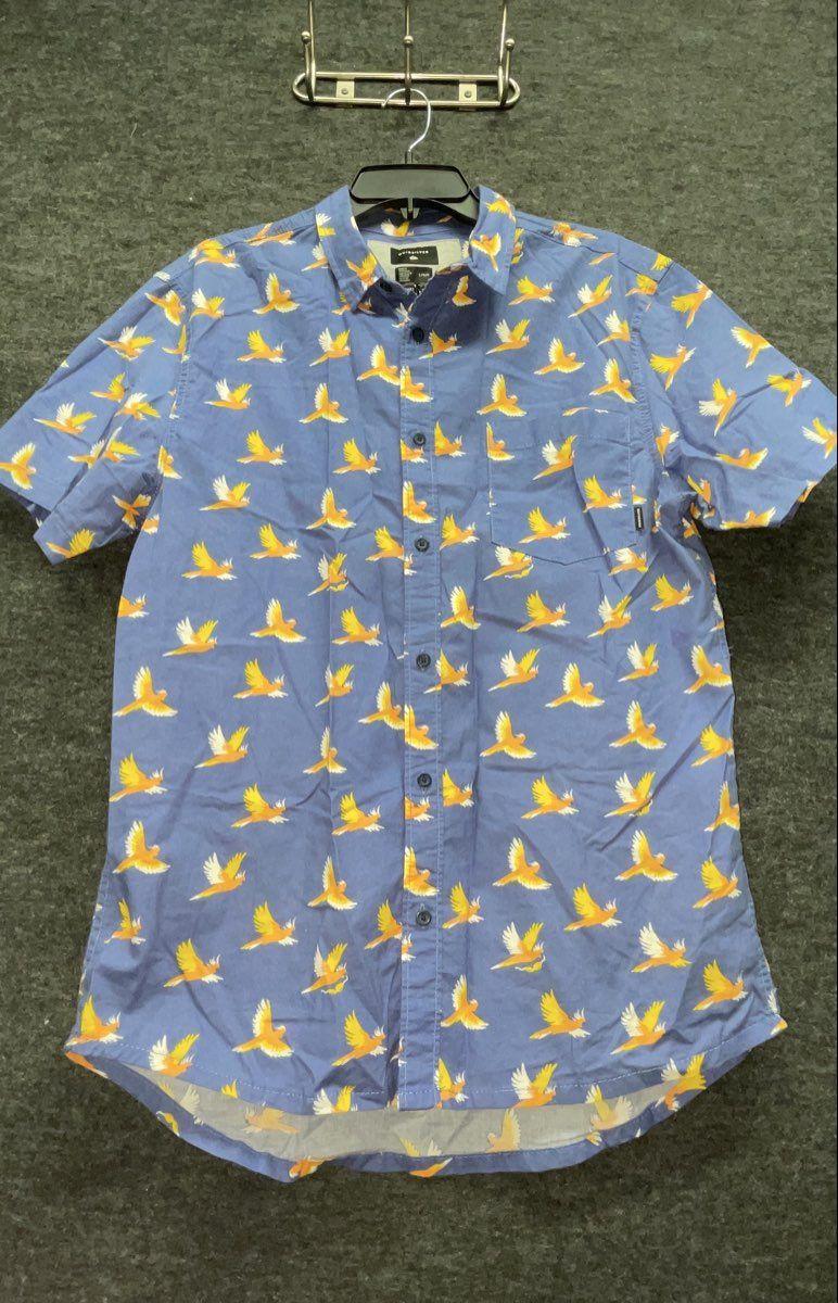 Quiksilver Men's Blue Parrot Bird Print Short Sleeve Button Up Modern Fit Sz L