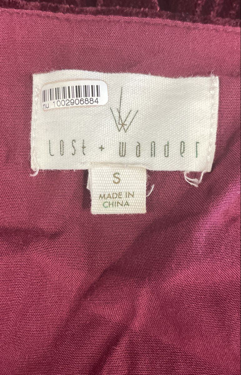 Lost + Wander Women's Burgundy Crushed Velvet Sweetheart Neck Crop Top Size S