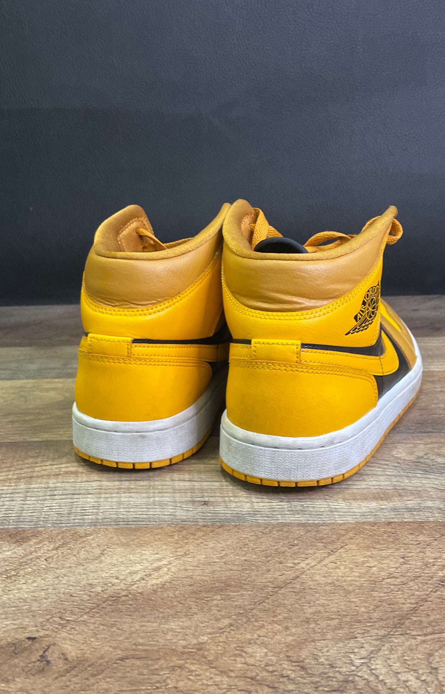 Nike Air Jordan 1 Mid Chutney Taxi Women's Sneakers BQ6472-700 Size 9