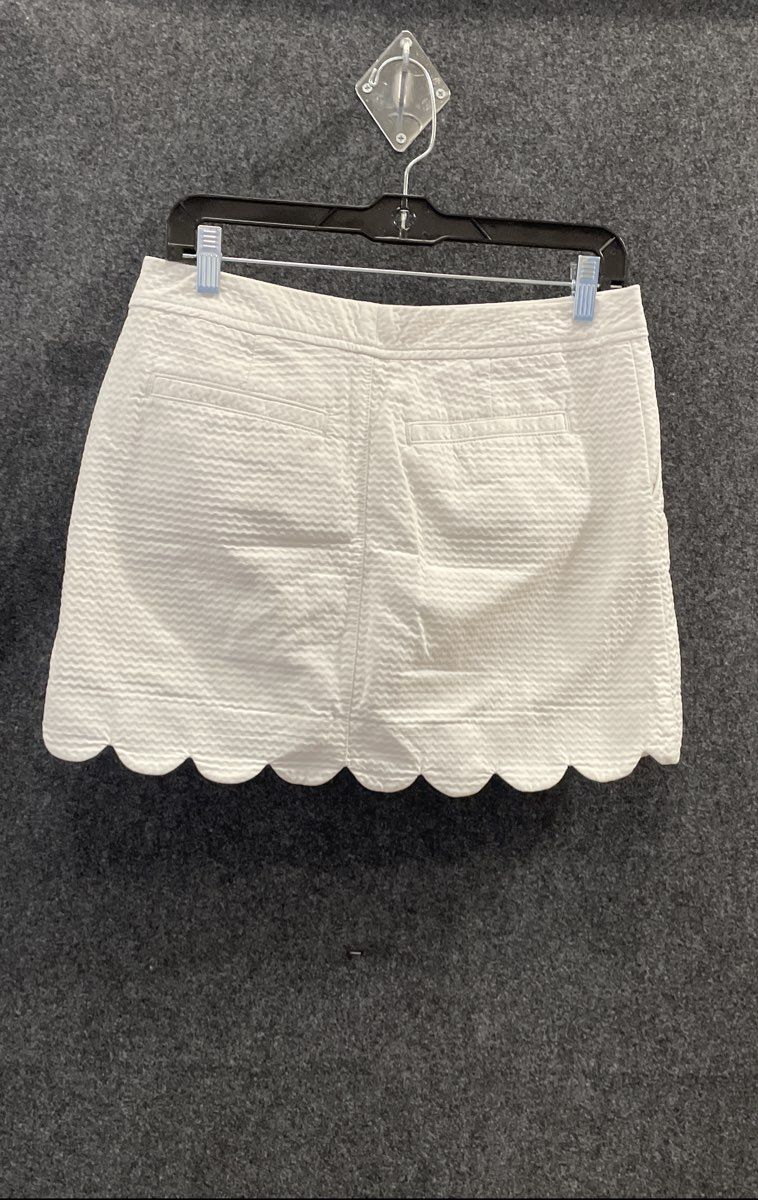 Lilly Pulitzer Women's White Buttercup Scalloped Hem Textured Mini Skirt Sz 2