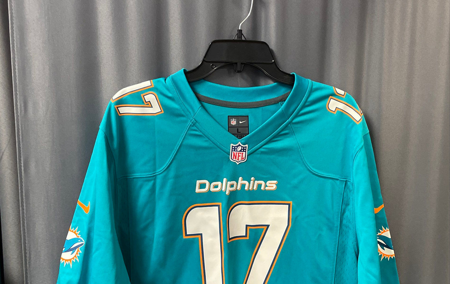 Nike Men's Miami Dolphins Ryan Tannehill #17 NFL Jersey Aqua Teal Size L