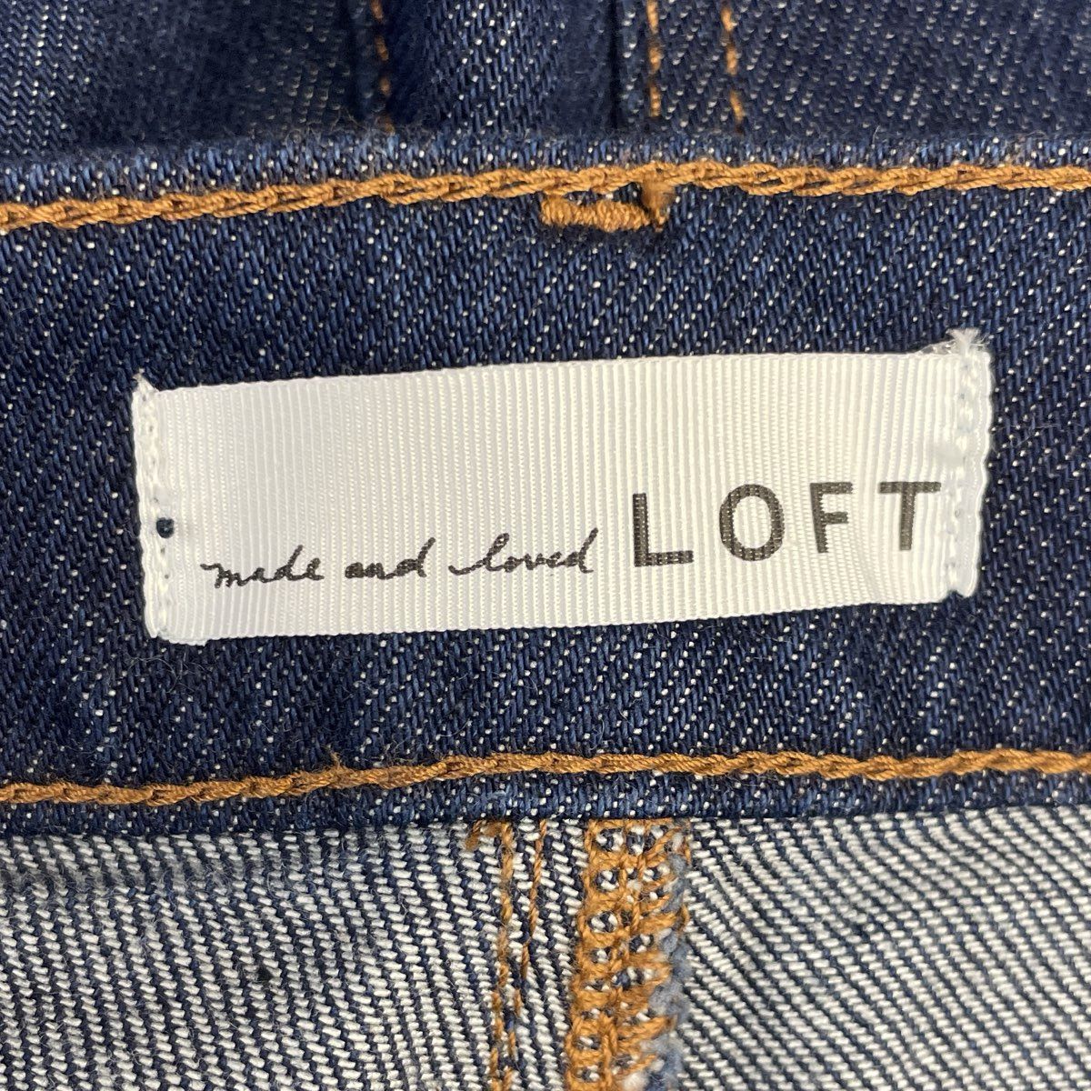 LOFT Women's Dark Wash Wide Leg 5-Button Fly Cuffed Petite Jeans Sz 26/2