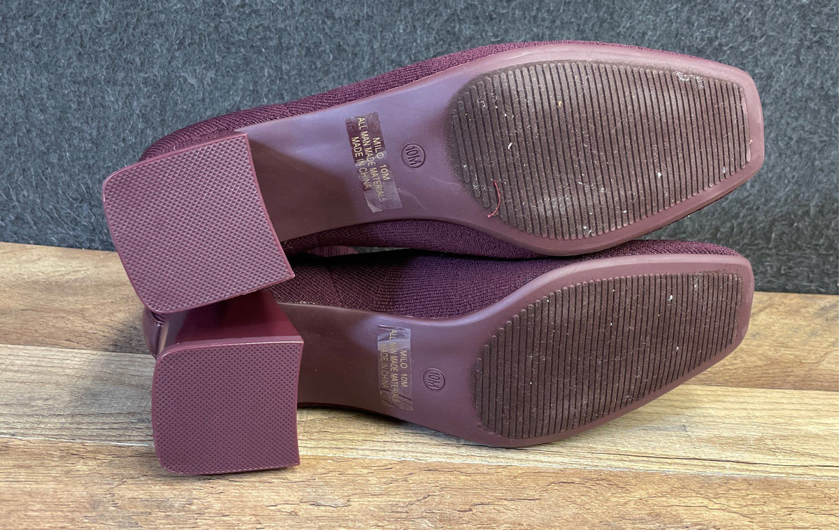Cushionaire Milo Maroon Knit Memory Foam Block Heel Sock Booties Size 10
