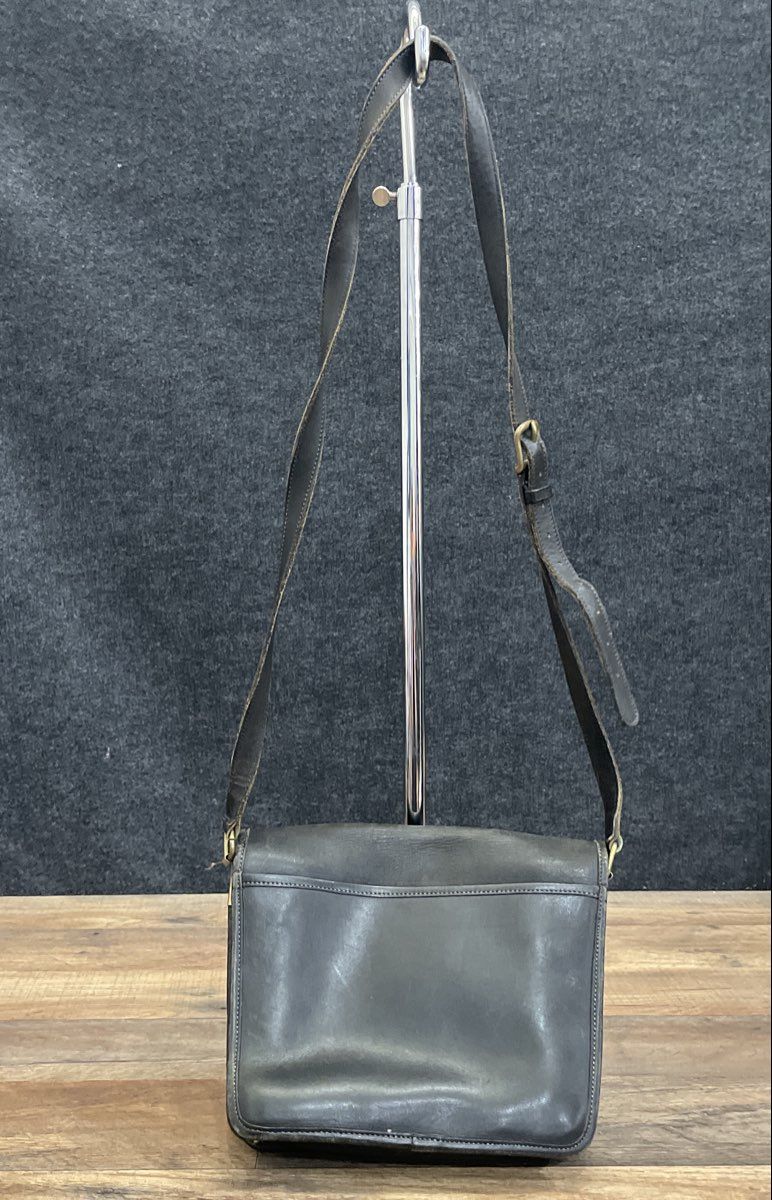 Vintage Laura U.S.A. Black Leather Crossbody Bag Solid Brass Hardware