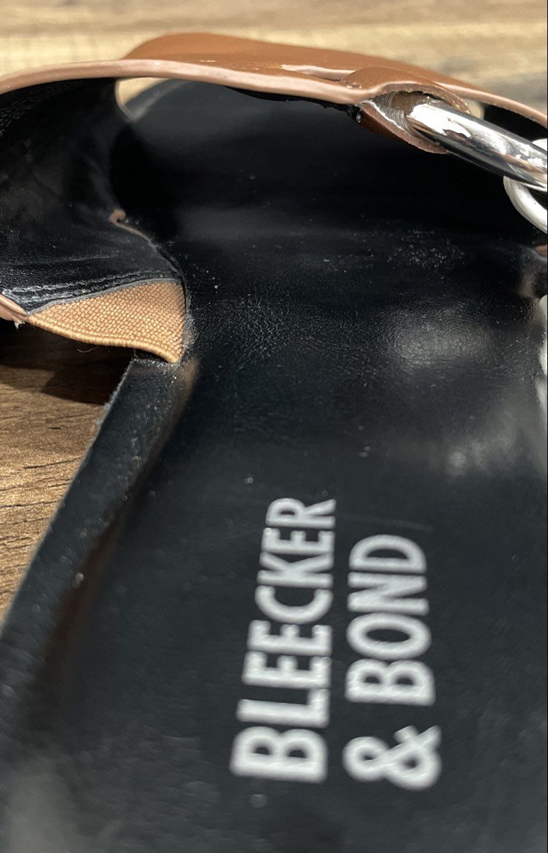 Bleecker & Bond Cognac Brown Black Flat Slide Sandals Women's Size 7.5M