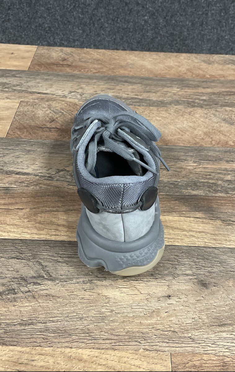 Adidas Ozweego Grey Gum Men's Lifestyle Sneakers Size 8