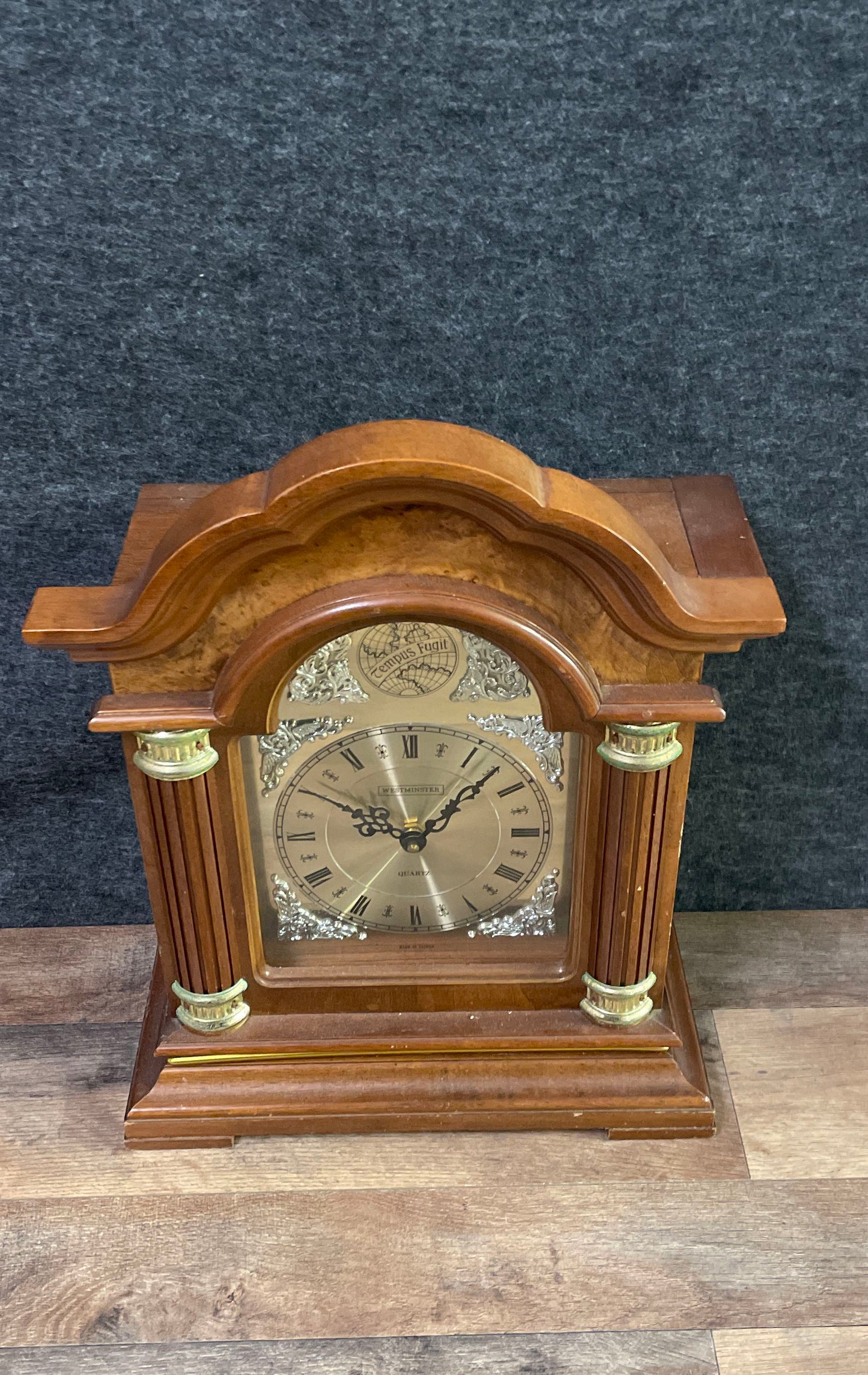 Vintage Westminster Quartz Mantle Clock Wood Case Traditional Tempus Fugit