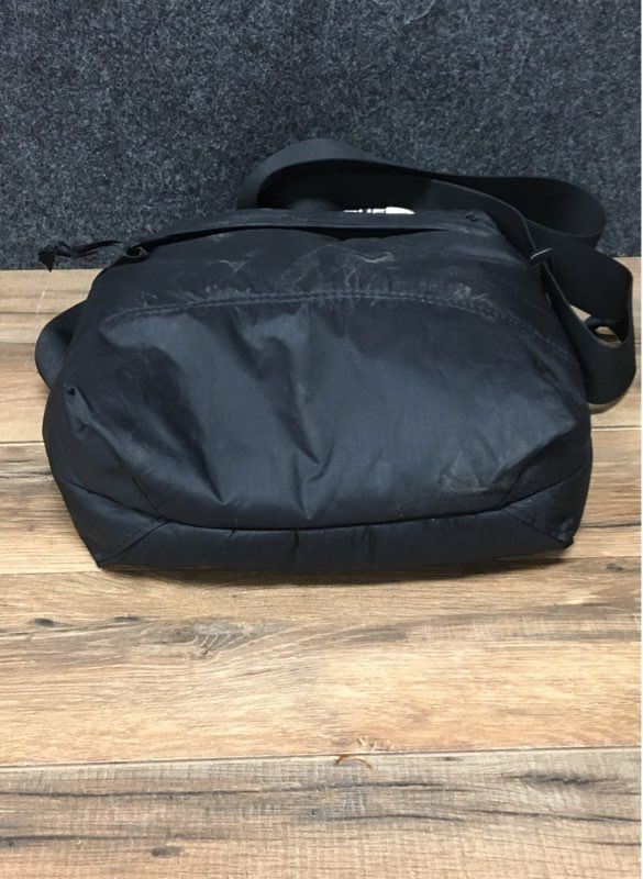 The North Face Black Padded Utility Crossbody Bag Small Shoulder Pouch