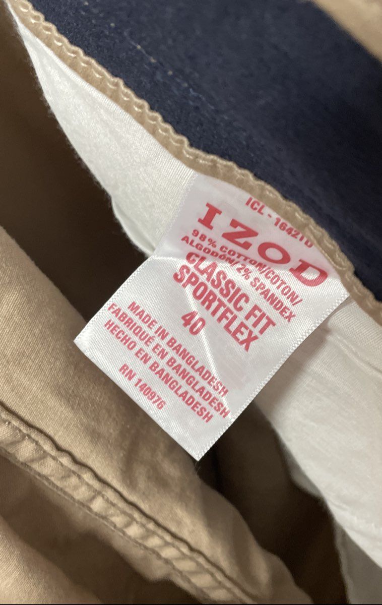 Izod Men's Sportflex Classic Fit Shorts Newport Khaki Size 40 NWT