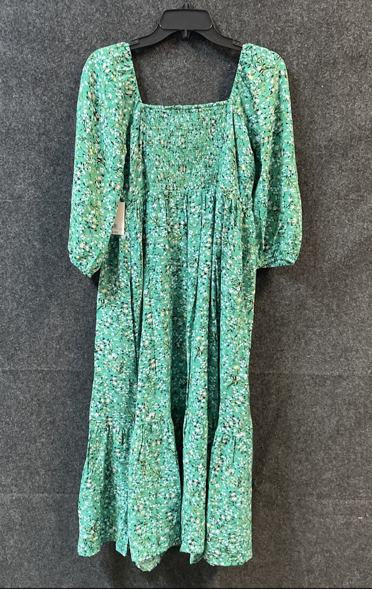 LC Lauren Conrad Women's Green Ditsy Floral Smocked Tiered Midi Dress Sz M NWT