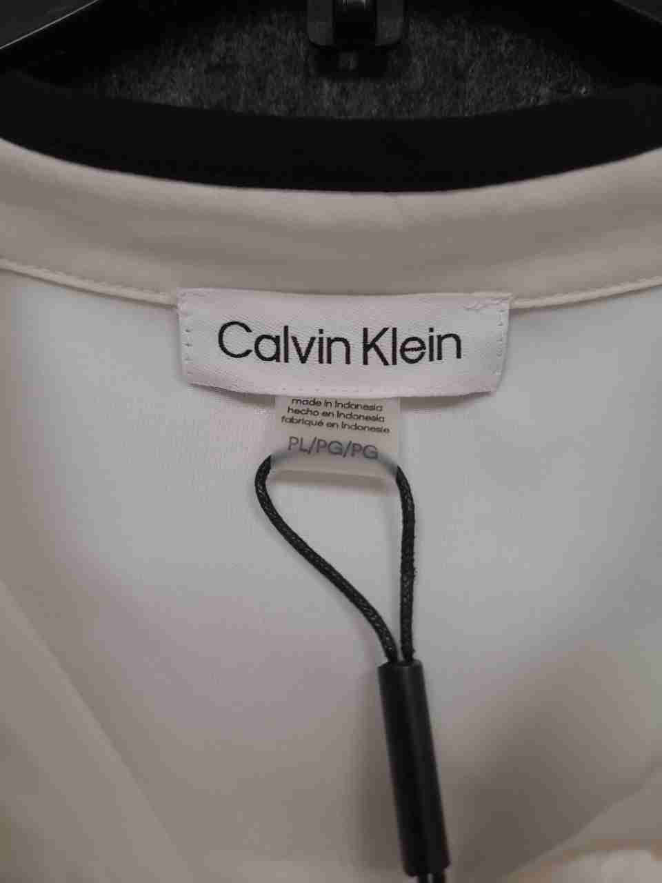 Calvin Klein Women's White Black Ruffle Front Sleeveless Blouse Petite PL NWT