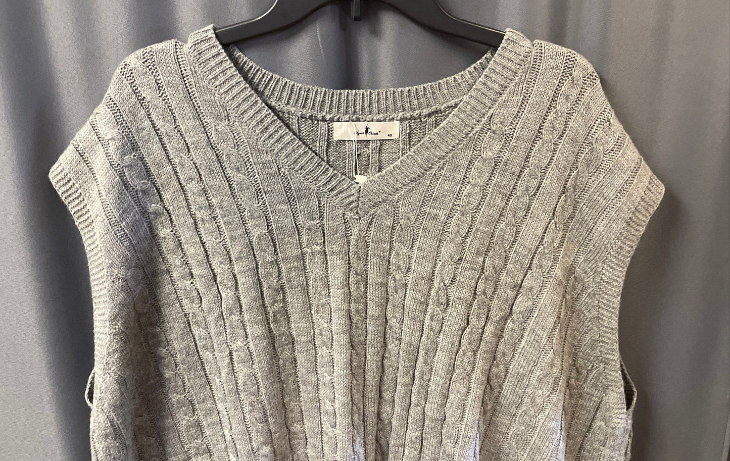 Agnes Orinda Women's Gray Black Sweater Vests Lot 2 Cable Knit V-Neck NWT Sz 4X