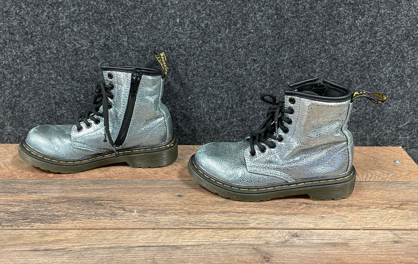Dr Martens 1460 J Silver Metallic Lace Up Side Zip Kids Boots Size 13