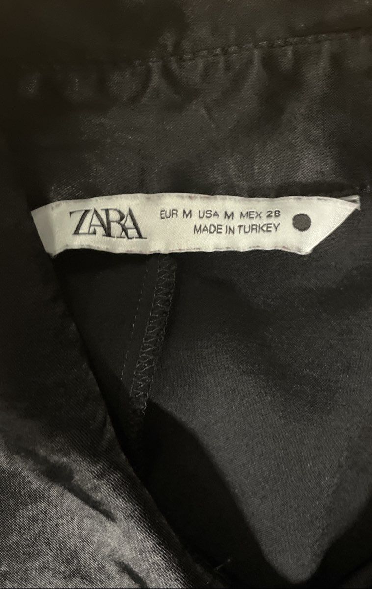 Zara Women's Black Satin Button-Up Long Sleeve Blouse Size M