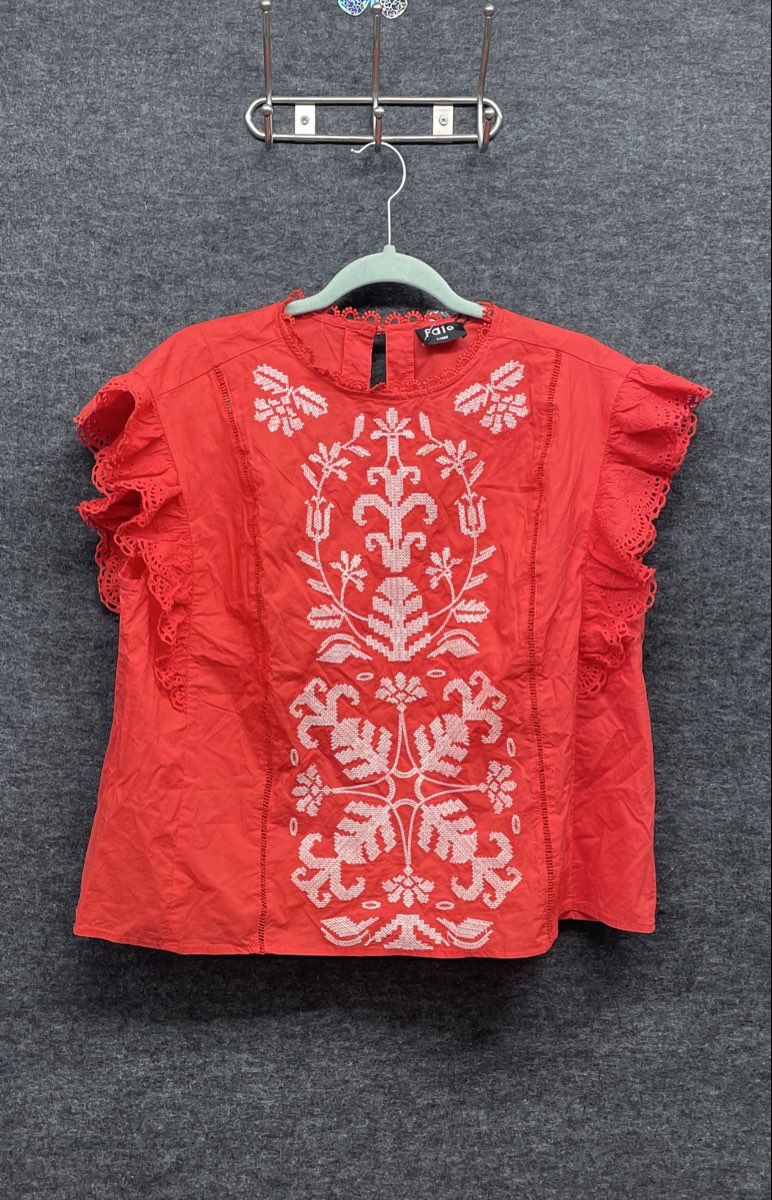 Falo Women's Red Imogen Top Embroidered Eyelet Ruffle Sleeve Blouse NWT Sz L