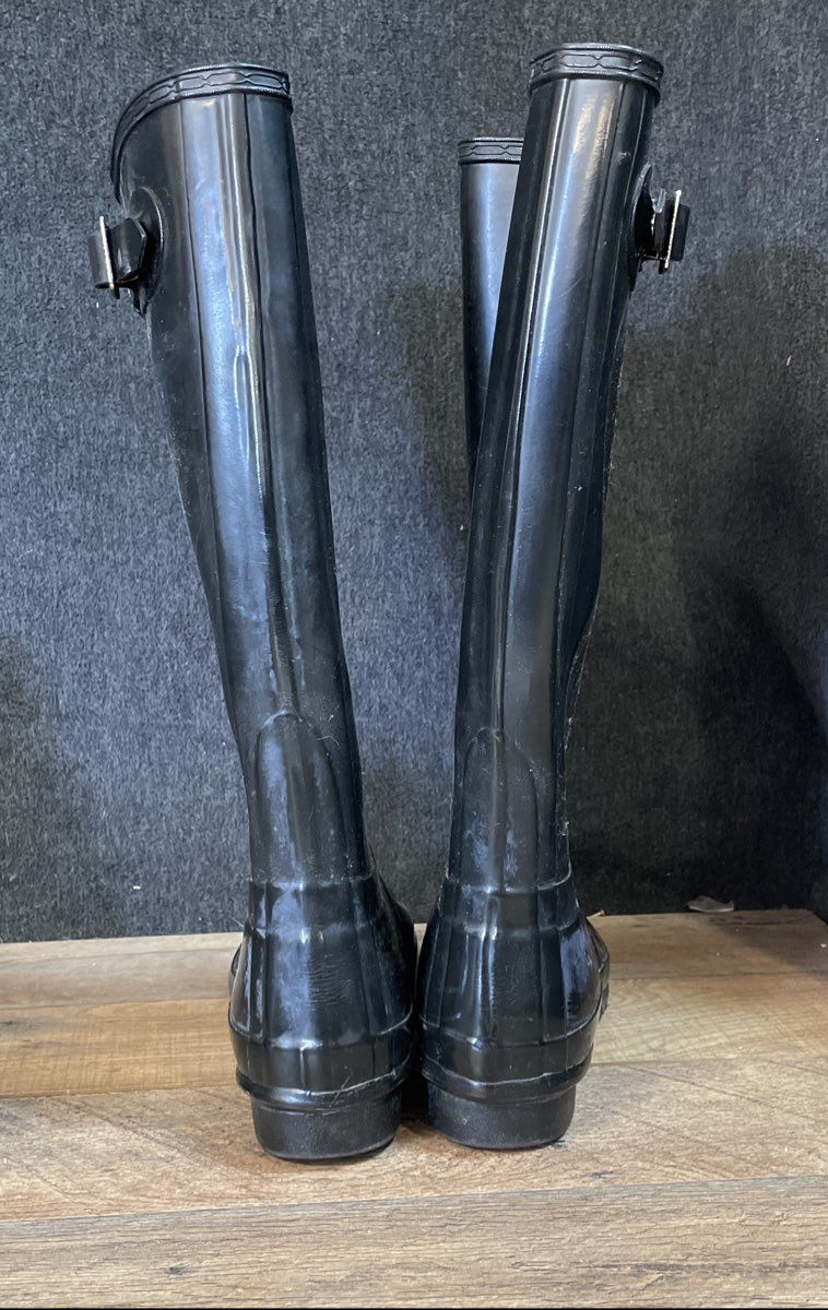 Hunter Original Tall Black Rubber Waterproof Rain Boots Women's Size 6