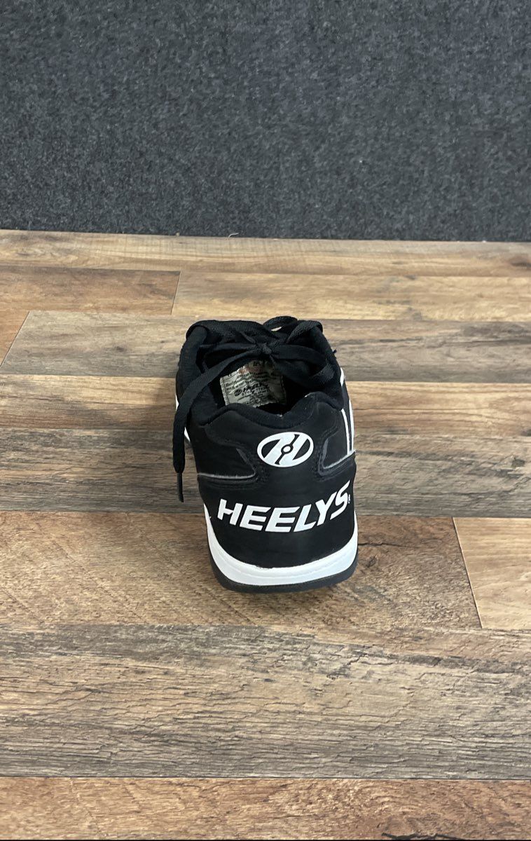 Heelys Propel 2.0 Black White Wheeled Skate Shoes Size 12