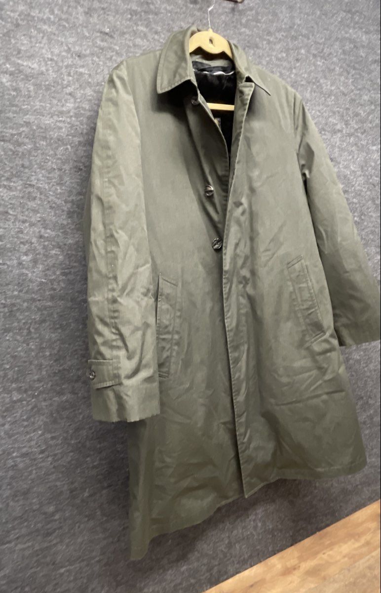 Vintage London Fog Men's Olive Green Maincoat Alpaca Mohair Liner Sz 36 Reg