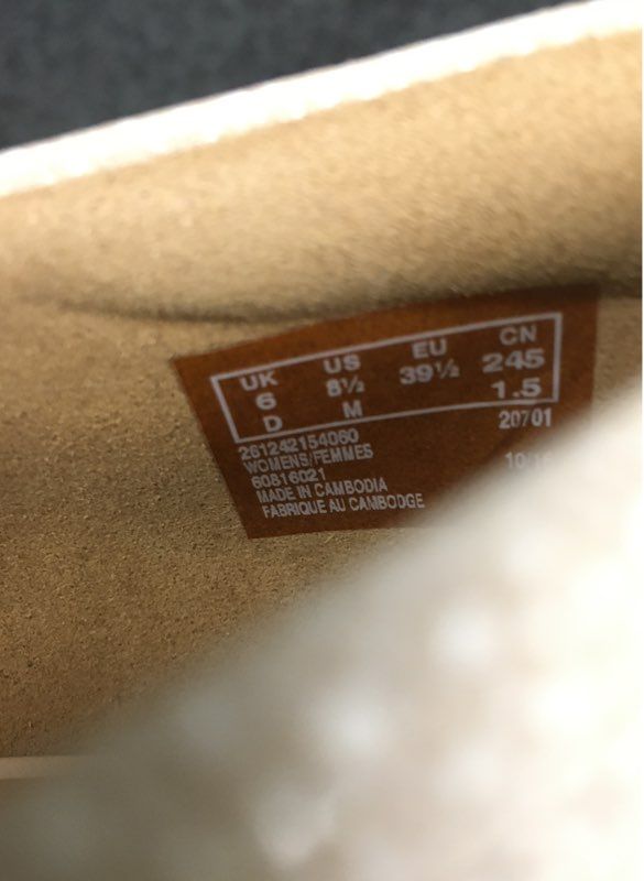 Clarks Heavenly Maze Artisan Nude Dot Peep Toe Wedge Pumps Women's Size 8.5