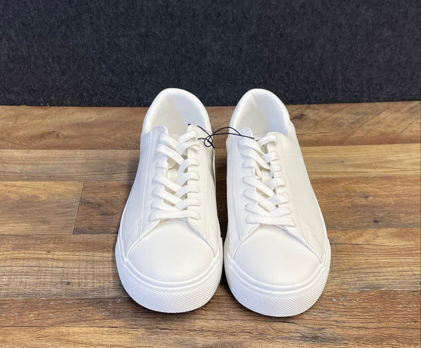 H&M White Synthetic Leather Low Top Sneakers Men's Size 10.5 NWT
