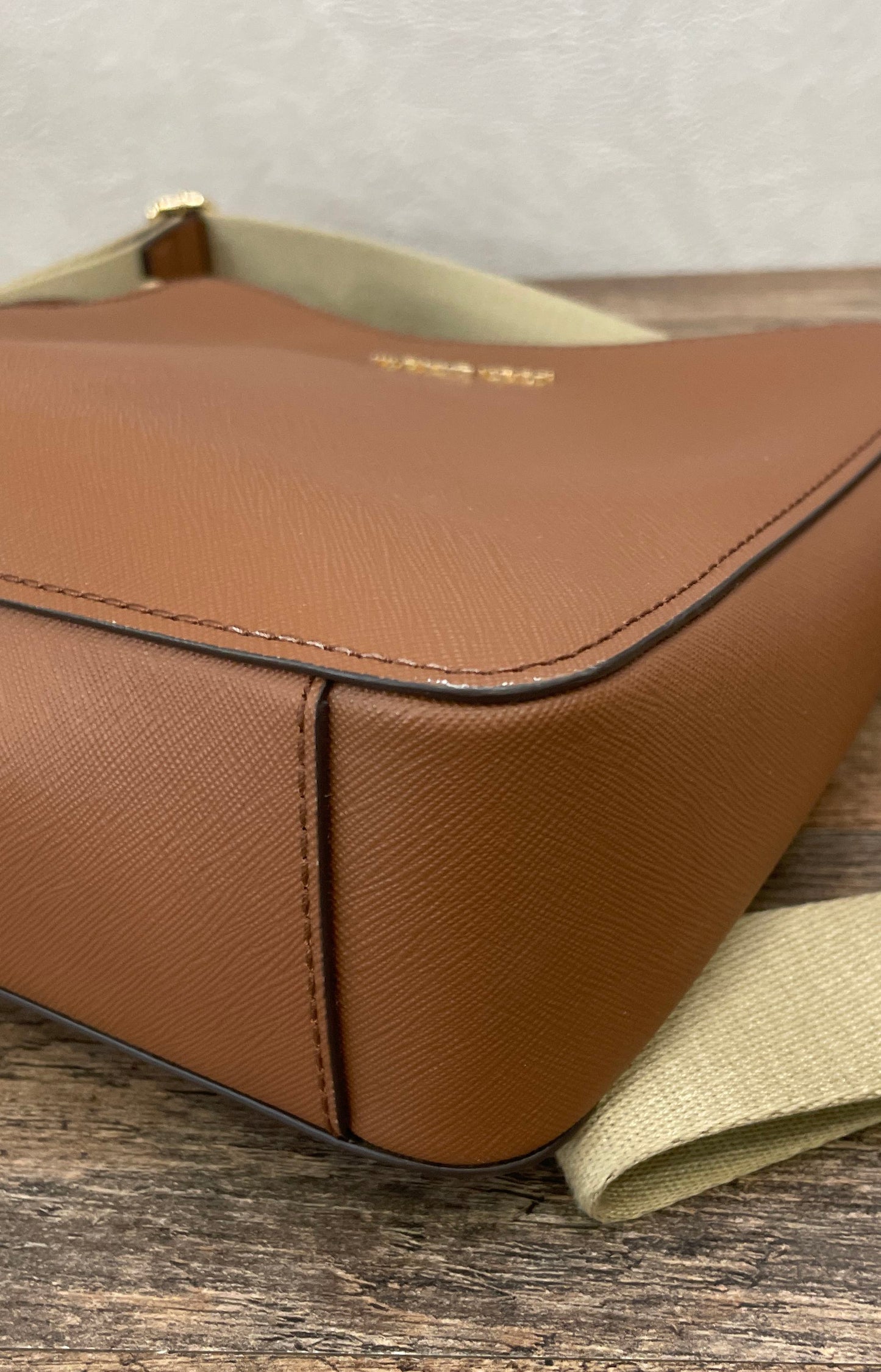 Michael Kors Brown Jet Set Saffiano Leather Crossbody Bag Gold Hardware