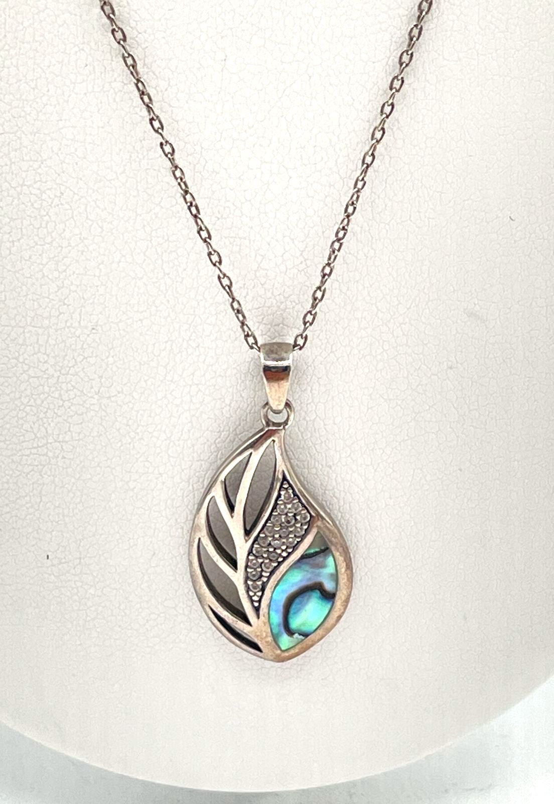 925 Sterling Silver Abalone & CZ Leaf Pendant Necklace 4.1g