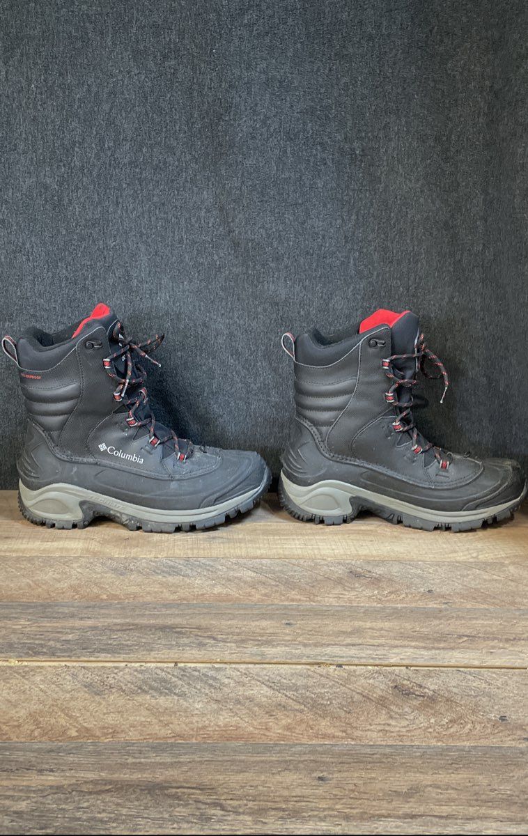 Columbia Bugaboot III Black Red Waterproof Winter Snow Boots Men's Size 9