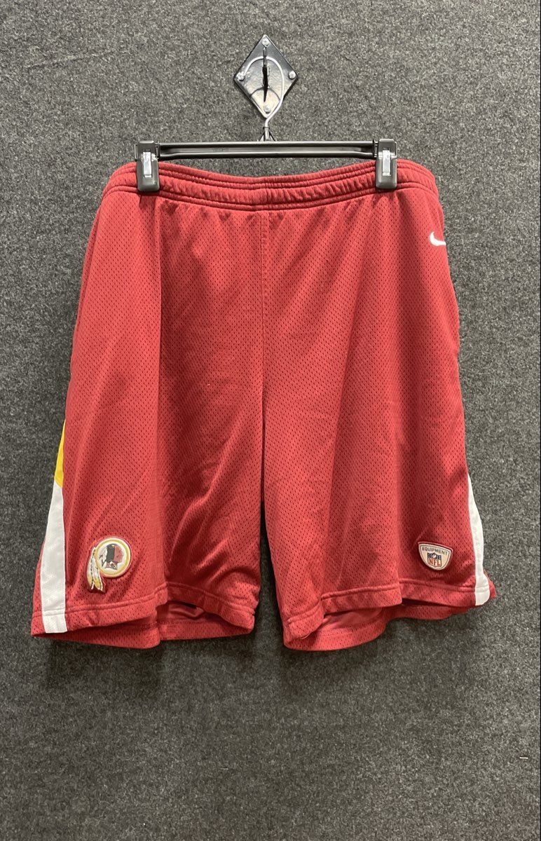 Nike Men's NFL Washington Redskins Burgundy Dri-FIT Mesh Training Shorts XXL