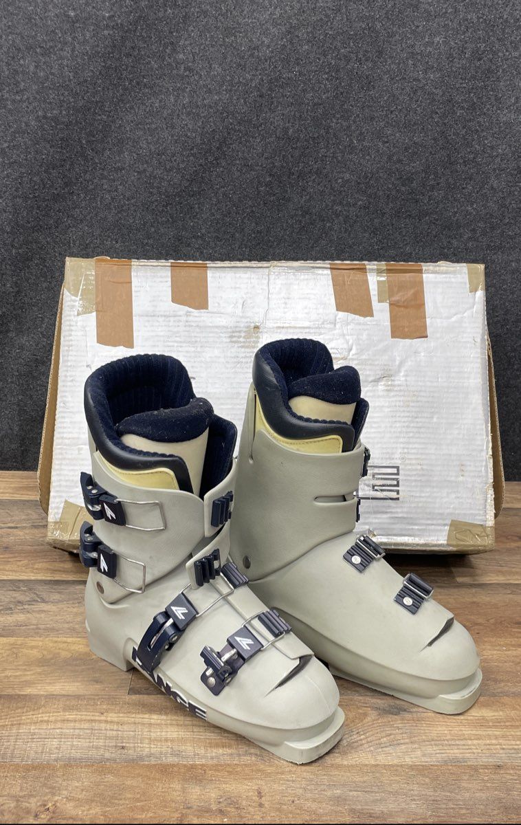 Lange Vintage Downhill Ski Boots Men's Size 9.5 M Made in Italy Grey 4 Buckle