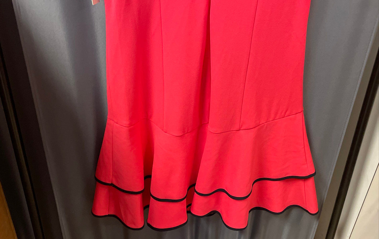 Shelby & Palmer Women's Grapefruit Pink Navy Tiered Ruffle Dress NWT Size 16