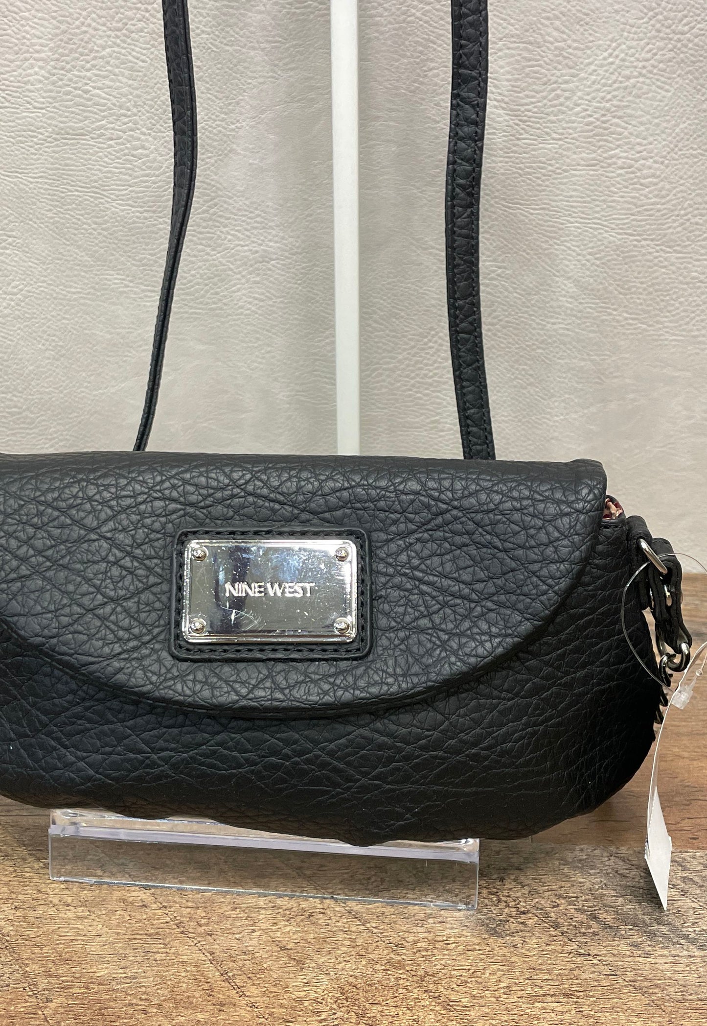 Nine West Black Pebbled Archie Crossbody Bag Silver Chain Strap NWT