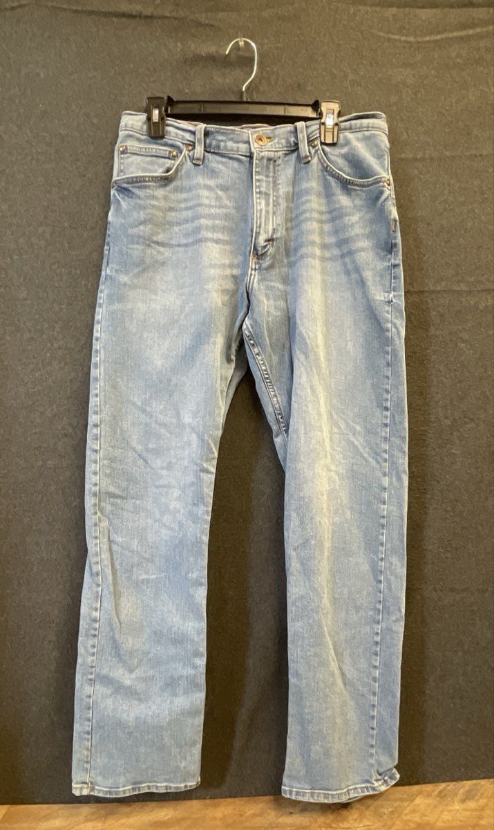 Wrangler Men's Blue Denim Jeans Lot of 2 Slim Straight & Straight Fit Size 32x32