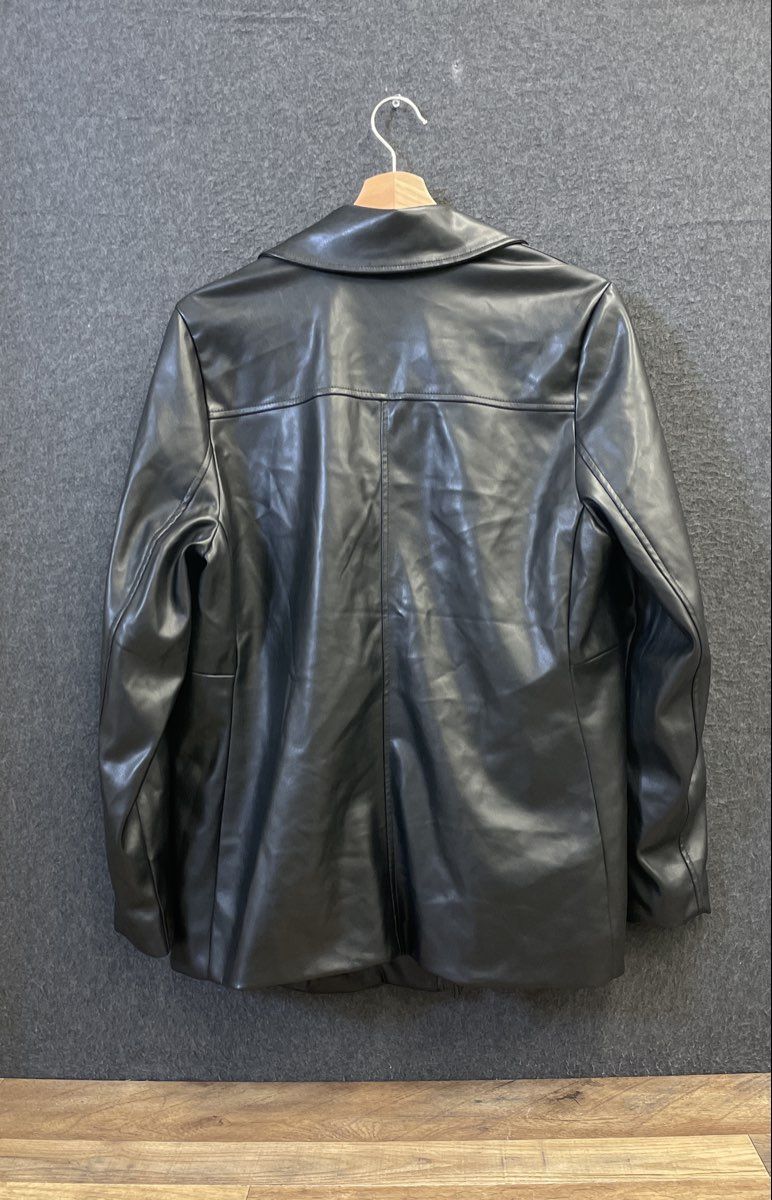 Torrid Women's Black Vegan Leather Notch Lapel Blazer Jacket Size 00