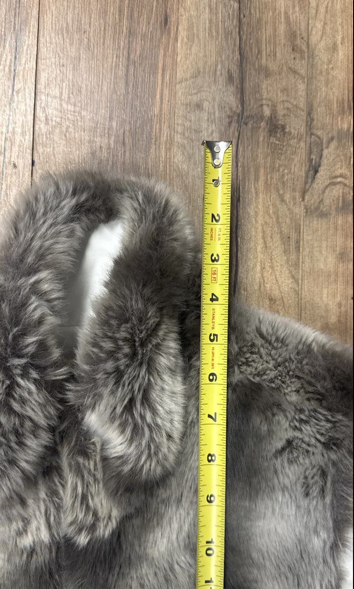 Women's Gray Faux Fur Full Zip Vest Sleeveless Stand Collar Plush