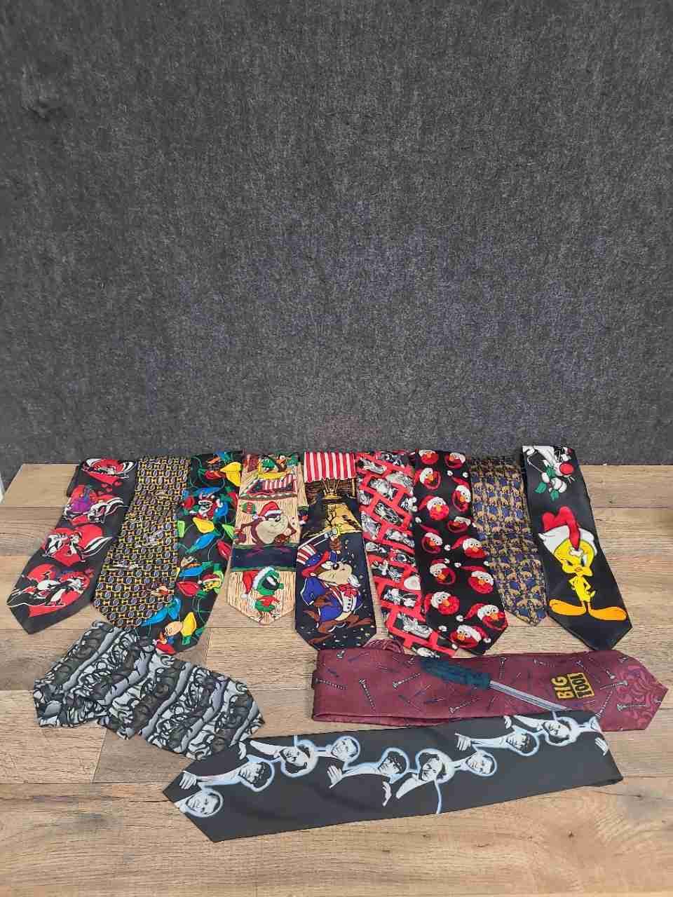 Vintage 90s Men's Necktie Lot 12pc Looney Tunes J Garcia Elmo Three Stooges