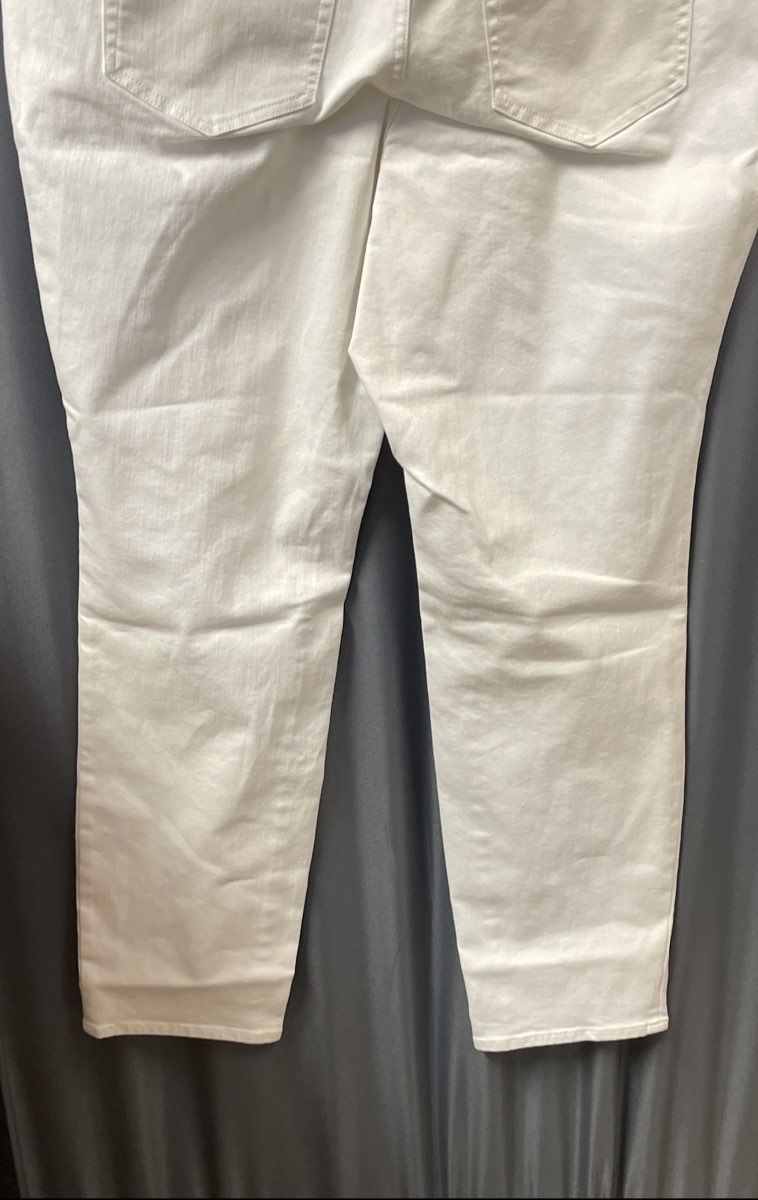 Vince Camuto Women's Ultra White Skinny Jeans Essentials Size 18W NWT