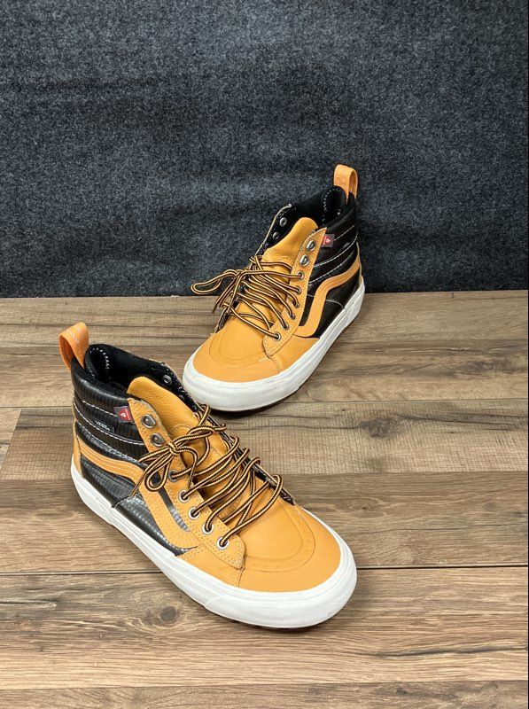 Vans Sk8-Hi MTE-1 Yellow Black Primaloft High Top Shoes Men's Size 7