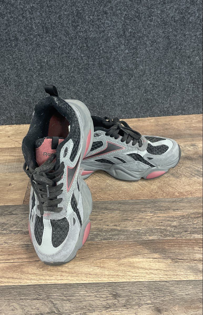 Reebok Royal Bridge 3 Grey Black Pink Lifestyle Sneakers Men's Size 11