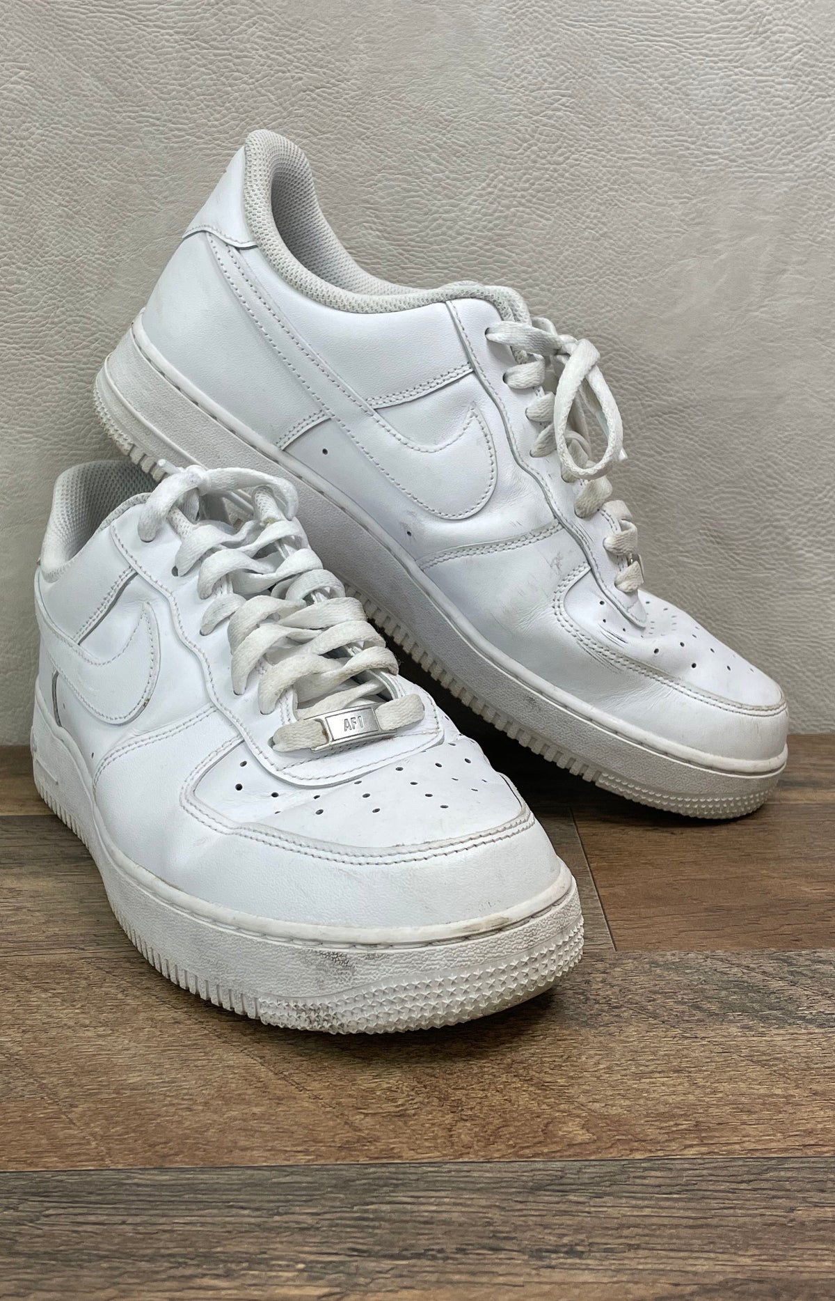 Nike Air Force 1 '07 Low Triple White Men's Sneakers Size 11 CW2288-111