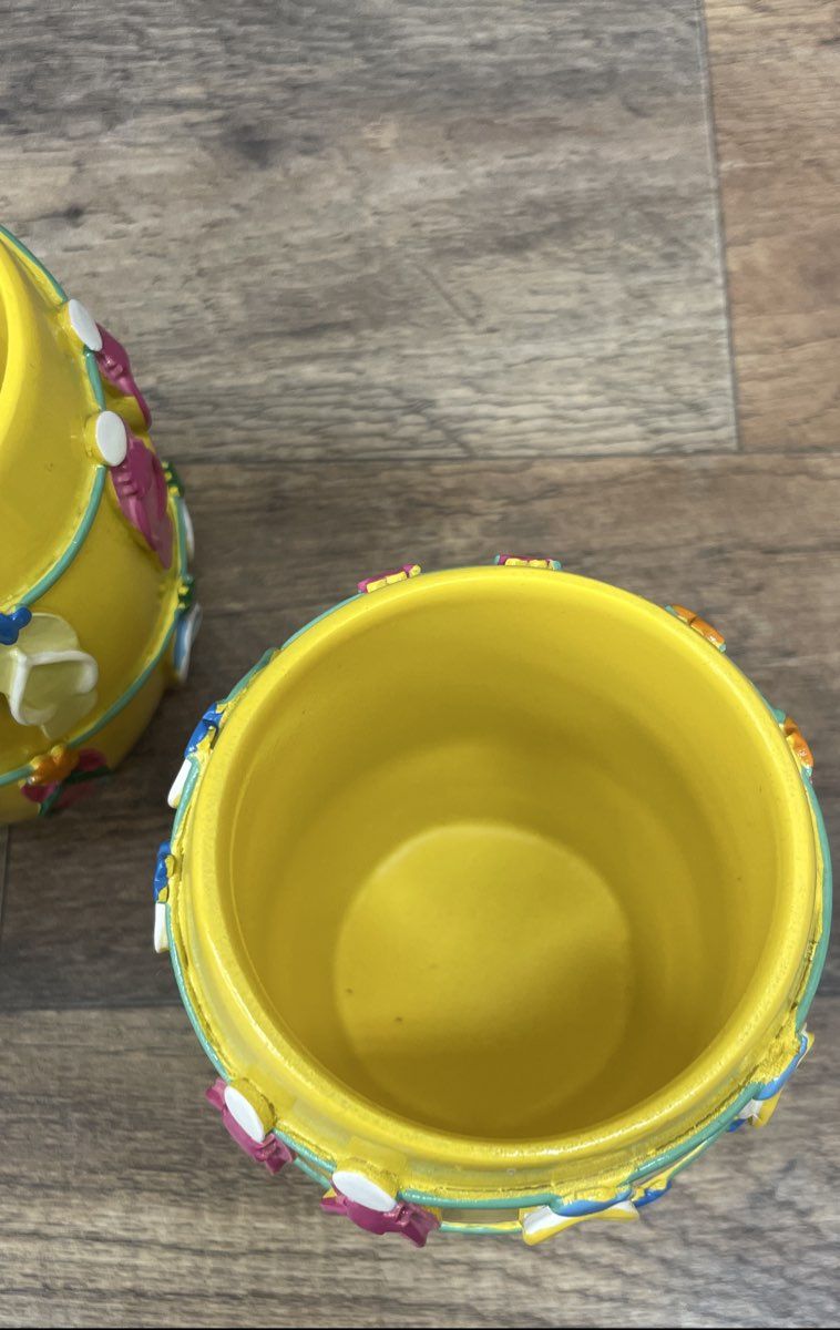 Lot of 3 Allure Ceramic Mugs Yellow Flip Flop Sandal Summer Beach Theme Cups