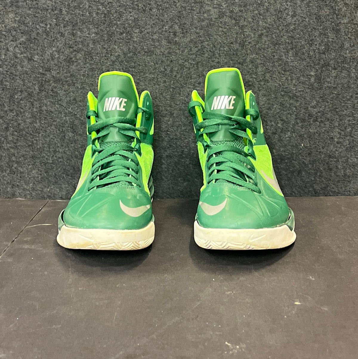 Nike Air Max Stutter Step Green White Basketball Shoes Size 10.5